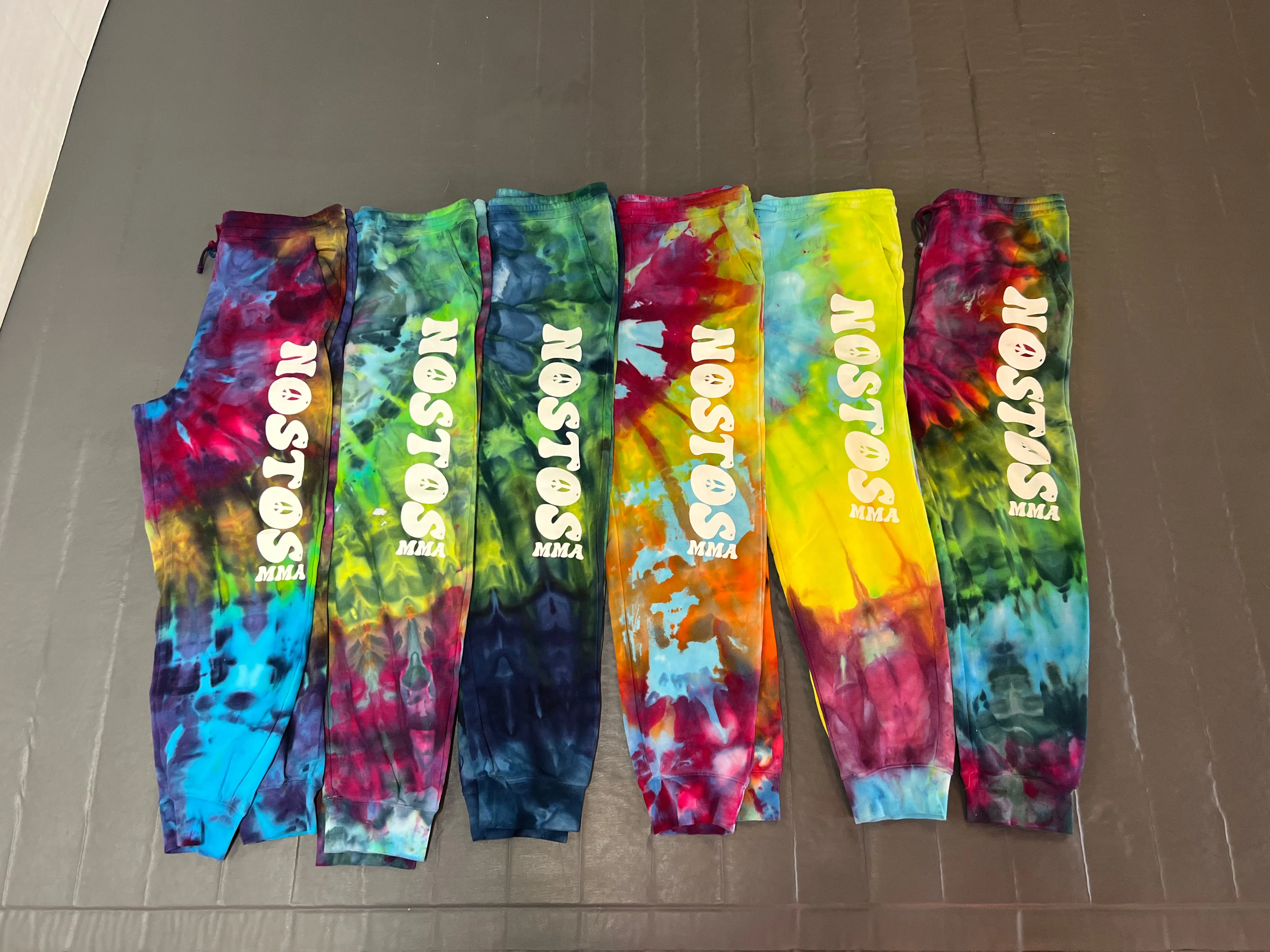 * ONLY ONE LEFT* Tie Dye Sweatpants - Multicolor