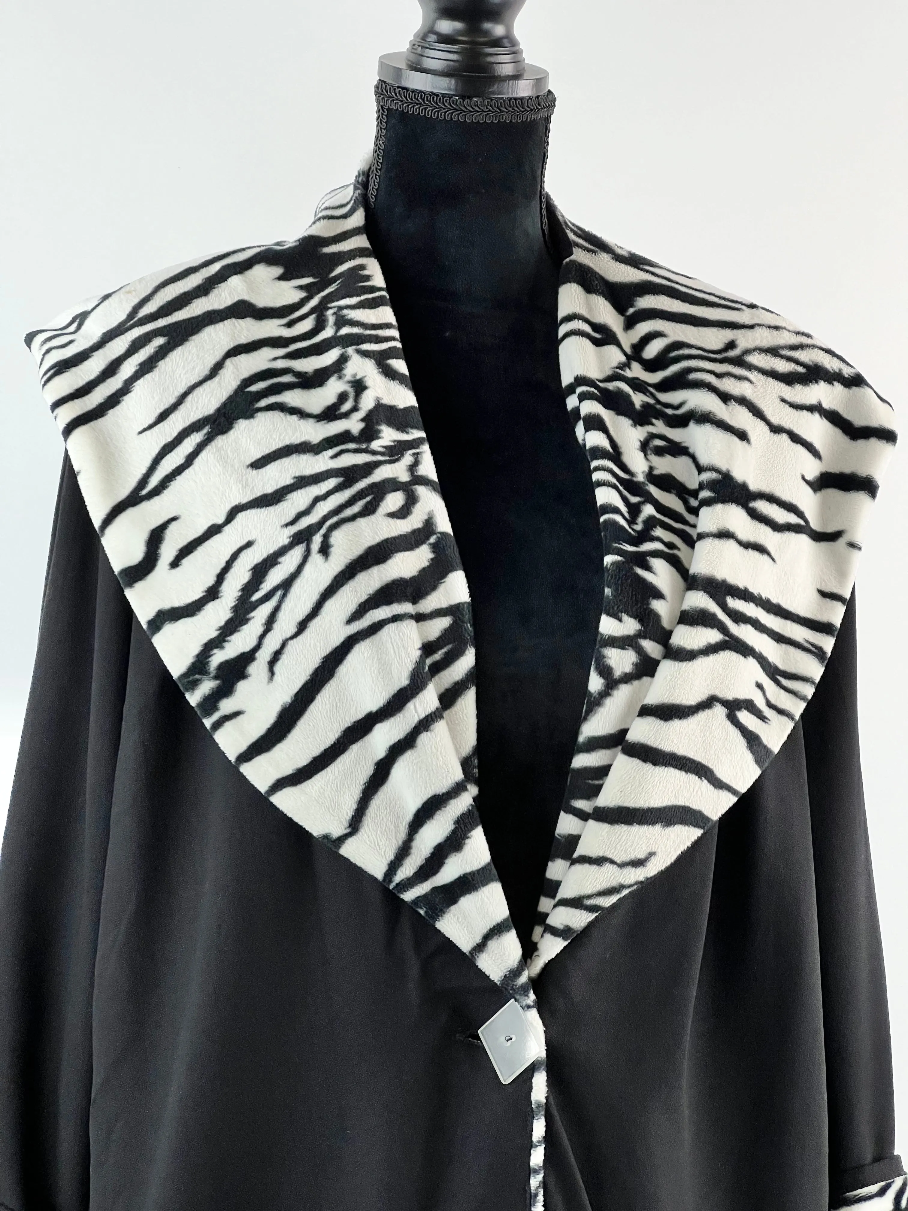 90s Furry Zebra Trim Swing Coat - AU12-16