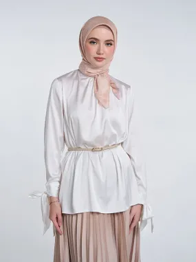 ARUNA GATHERED NECK TOP PLAIN BROKEN WHITE