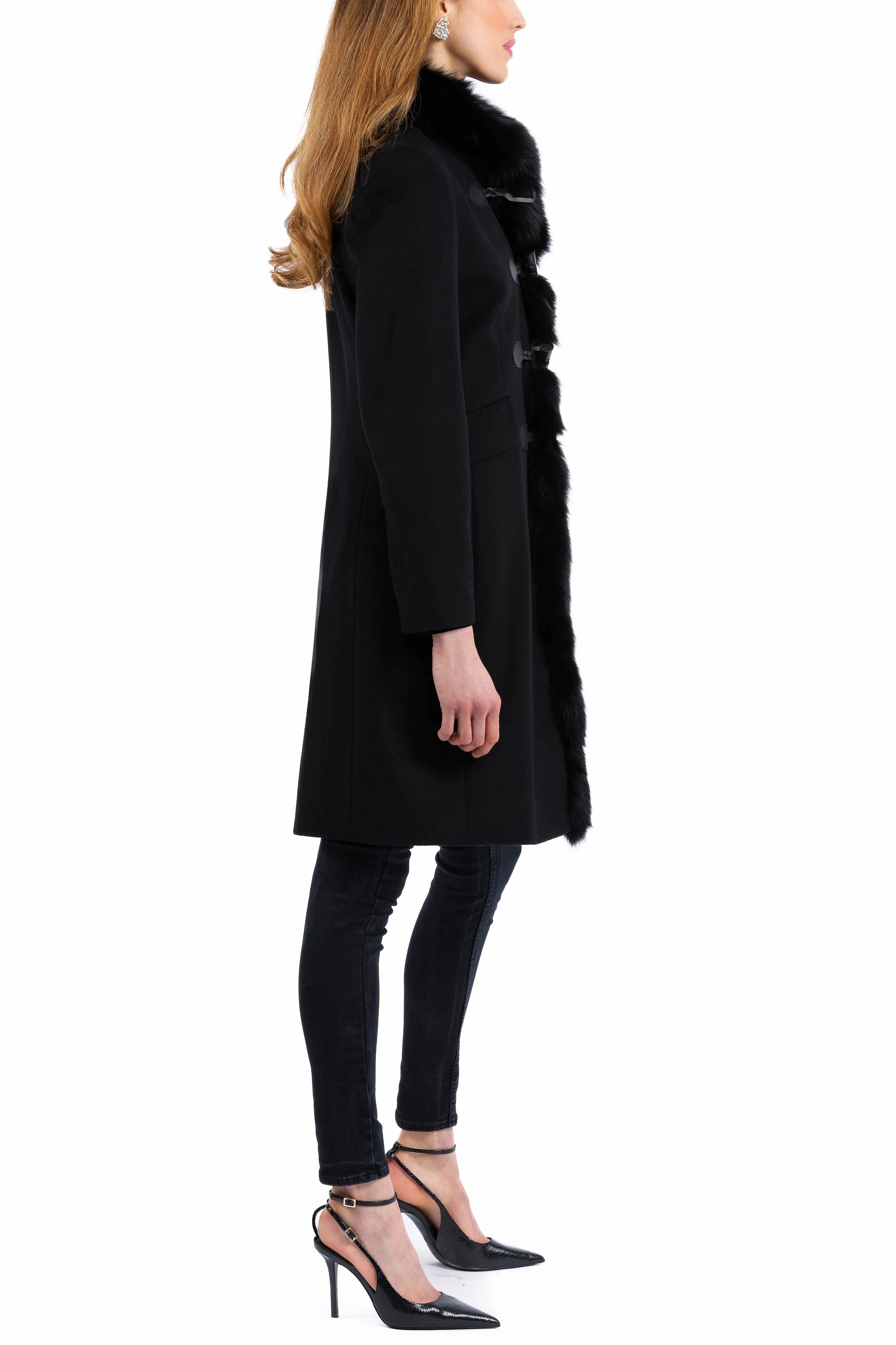 Cashmere Coat with sustainable fox fur trim