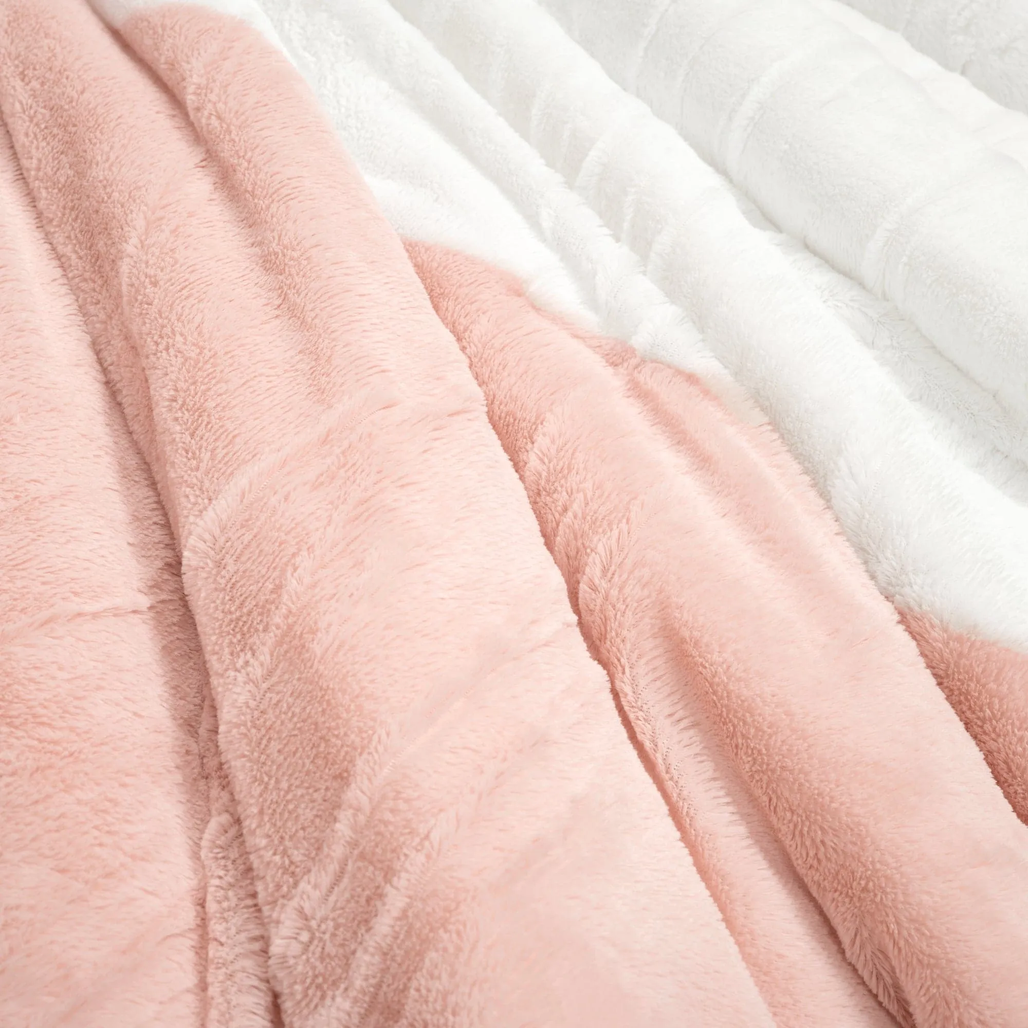 Farmhouse Color Block Ultra Soft Faux Fur Comforter Set