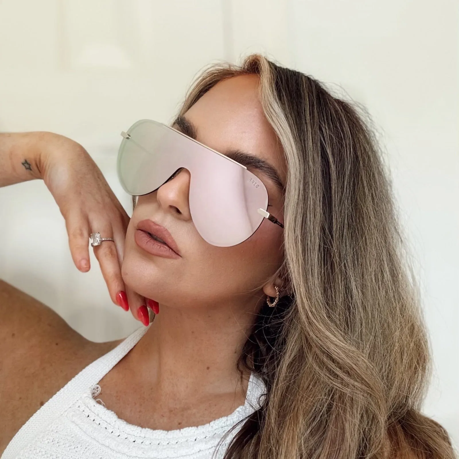 IMANI - GOLD   CHERRY BLOSSOM MIRROR SUNGLASSES