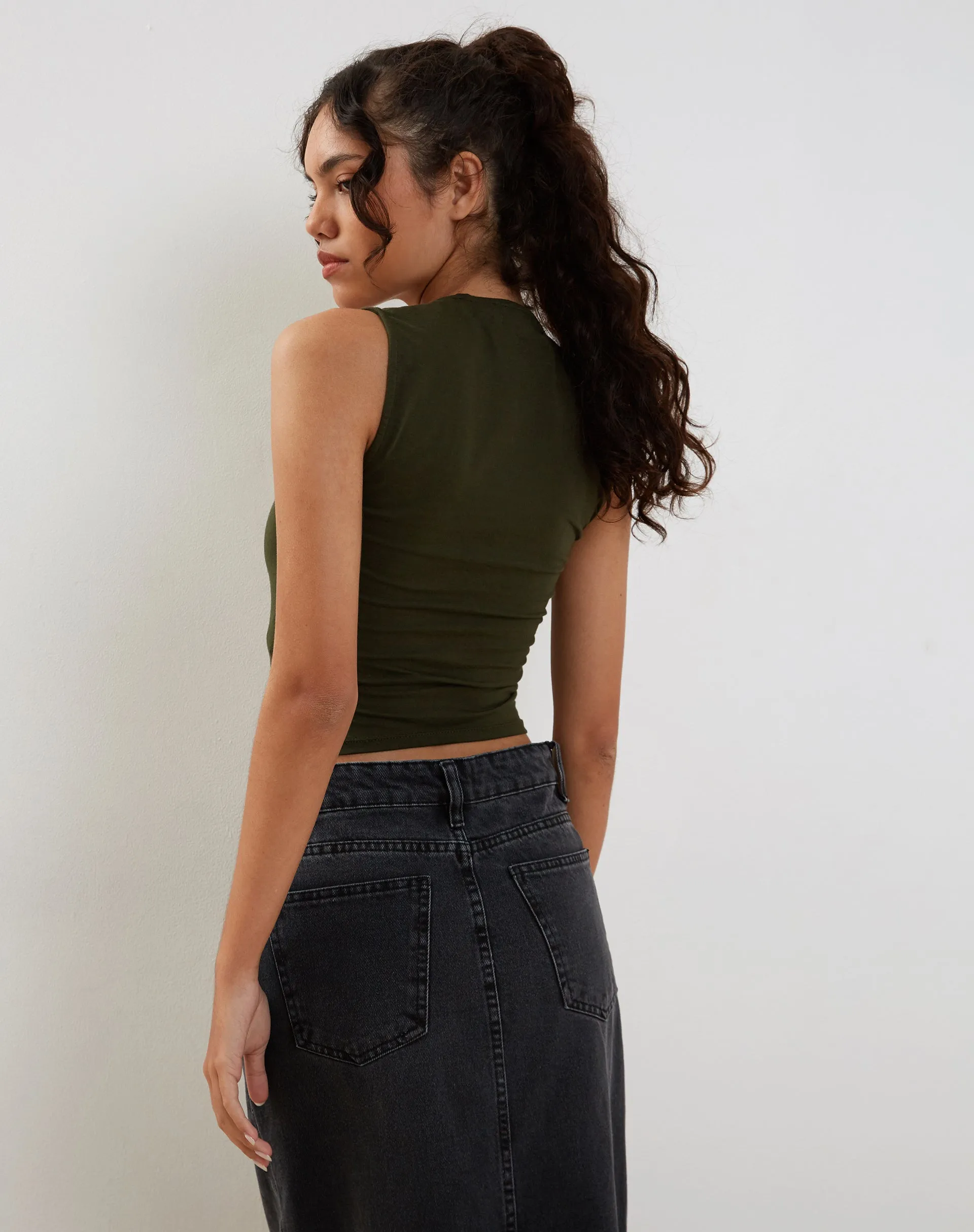 Jinsu Crop Top in Lycra Olive