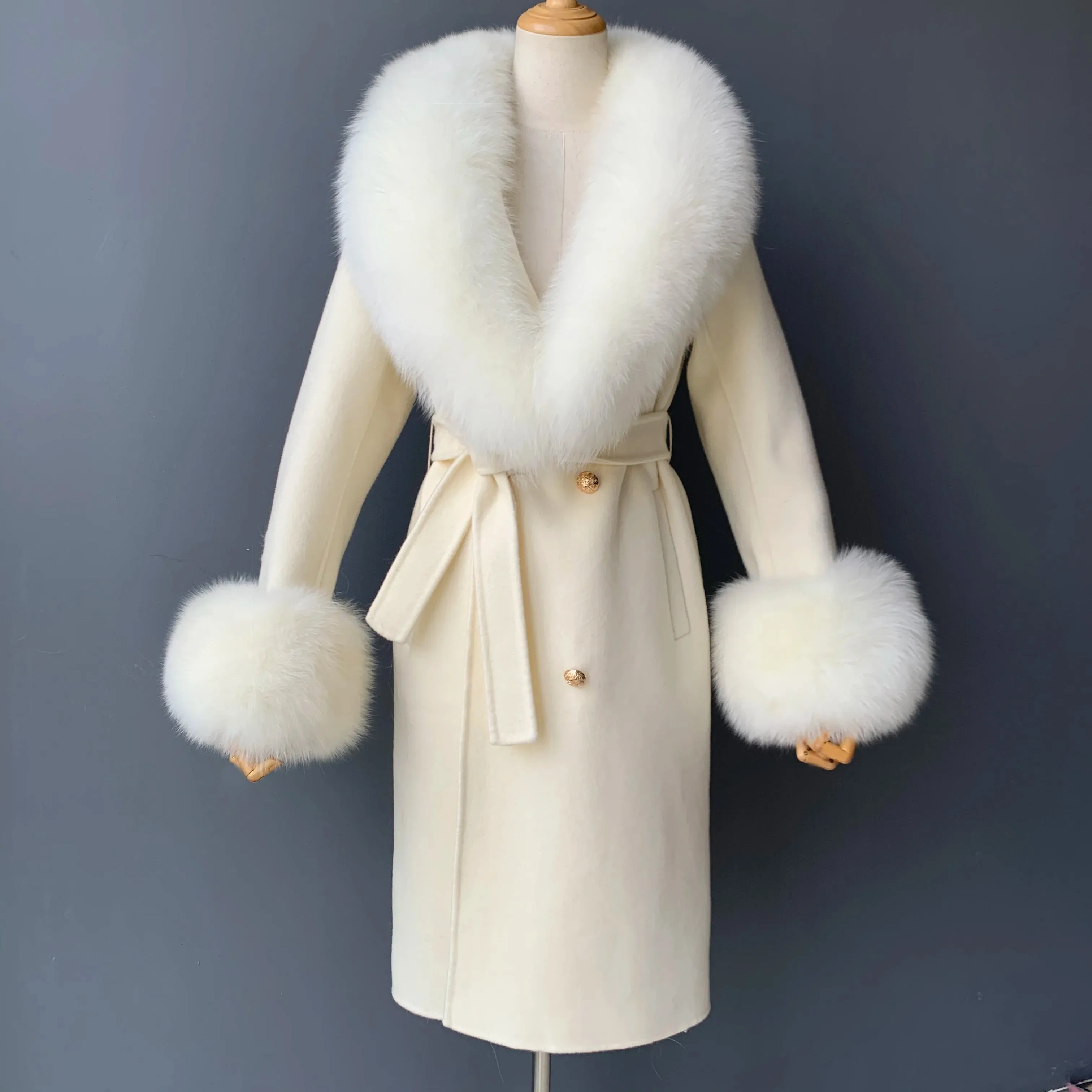 Luxury Cashmere Wool Coat with Genuine Fox Fur Trim