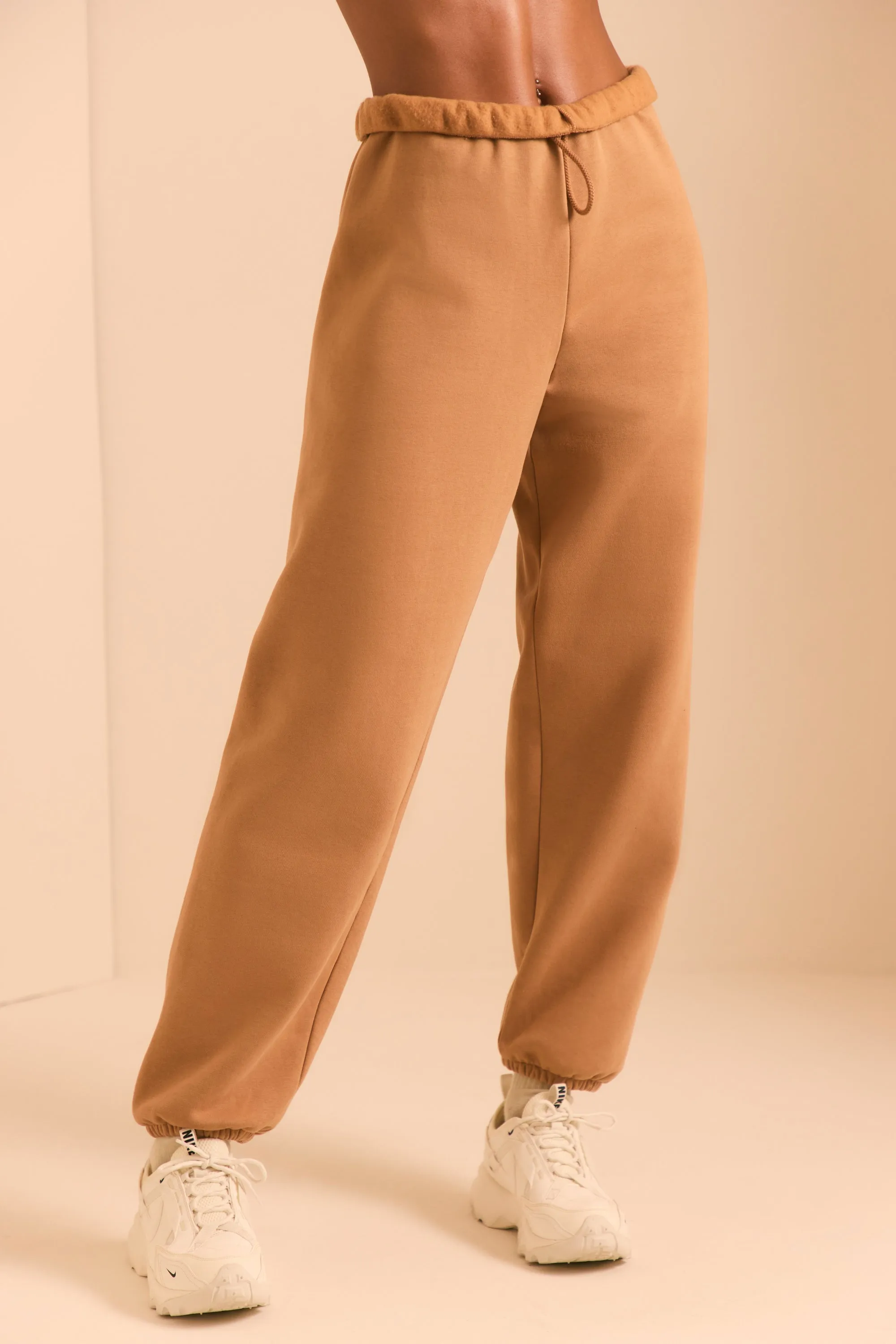 Petite Relaxed Fit Joggers in Chestnut Brown