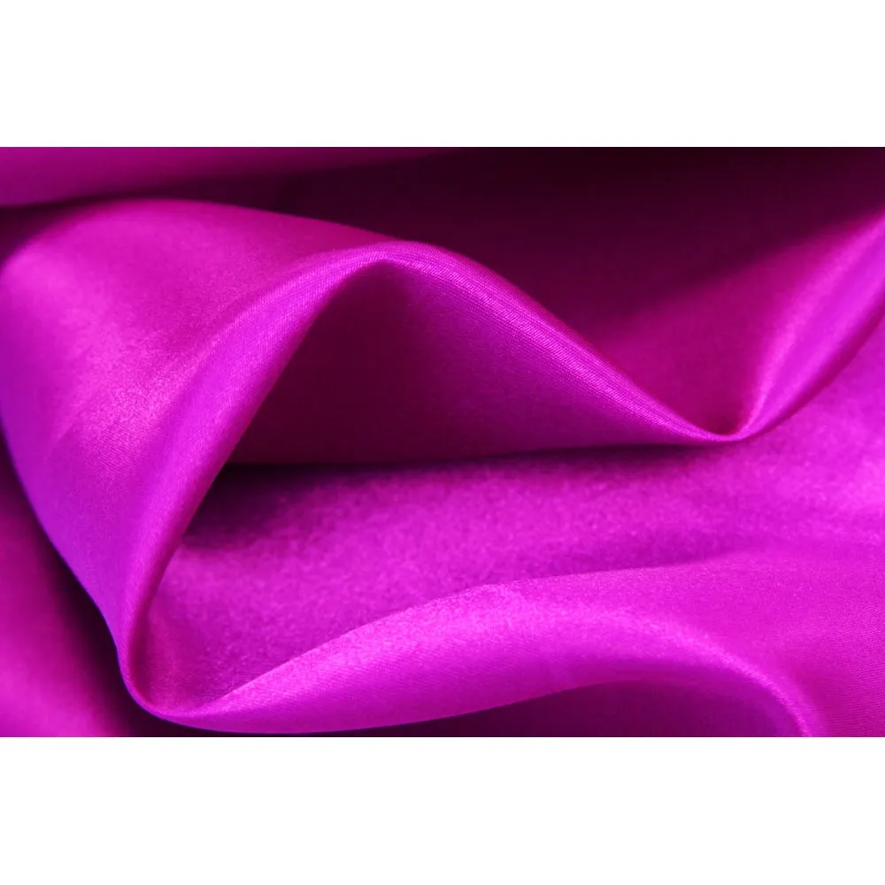 Satin 120" Round Tablecloth - Magenta Violet