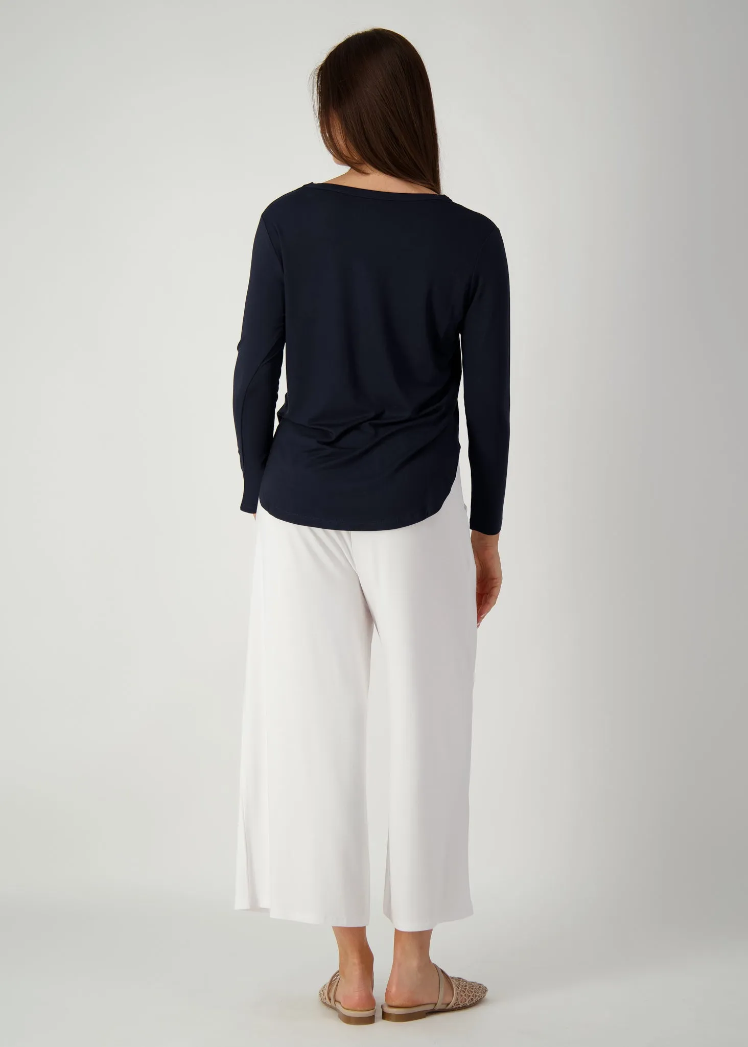 Sia V Neck Bamboo Longsleeve Top - Navy