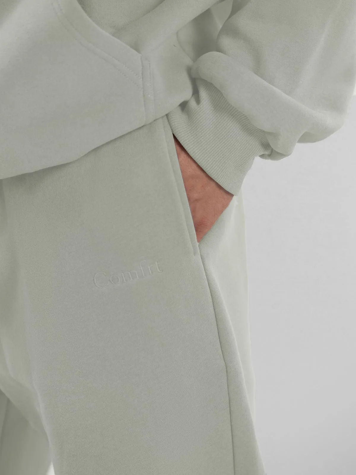 Signature Fit Sweatpants - Pre-Order