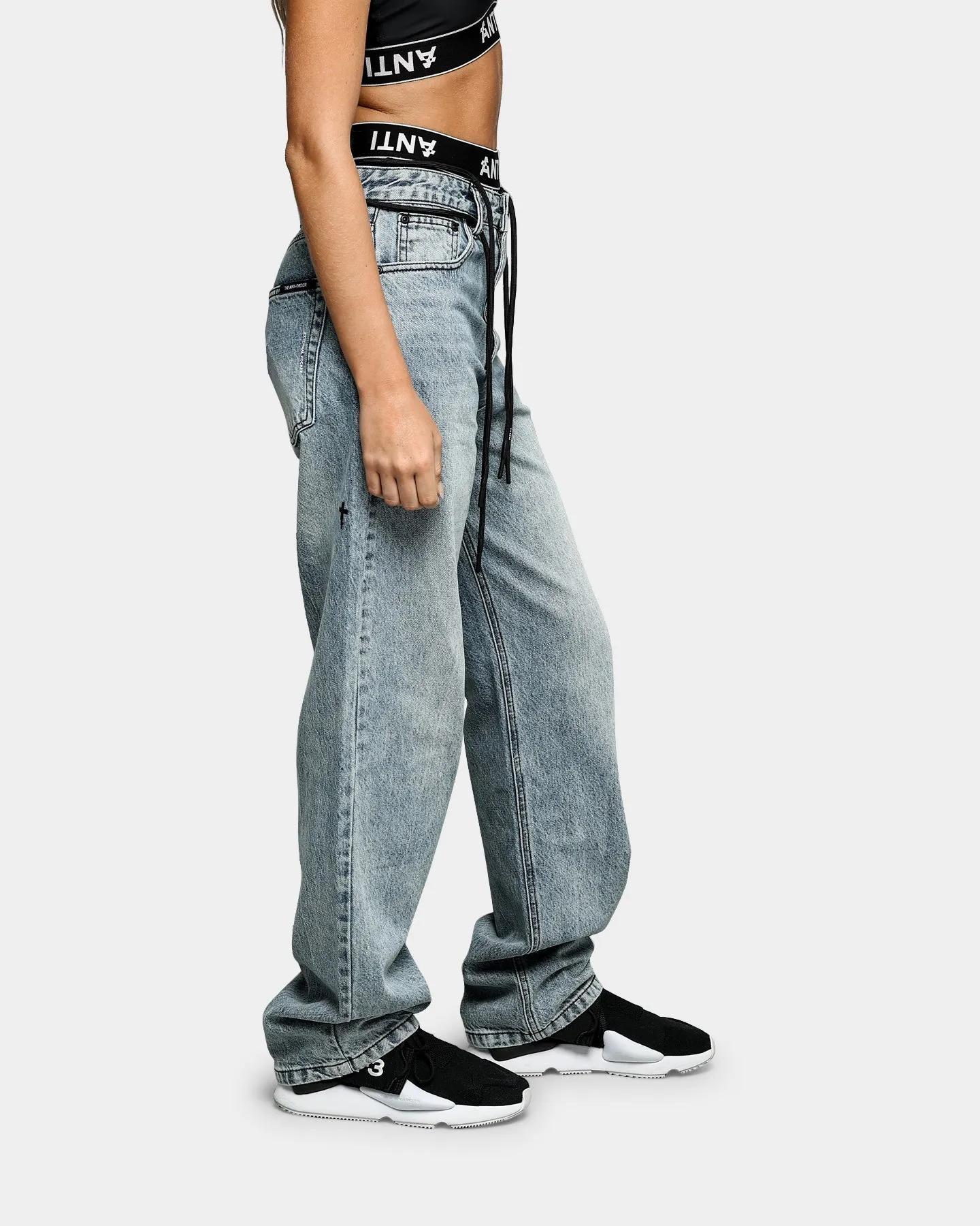 The Anti Order Women's Post Modern Relaxed Jean Bleached Blue