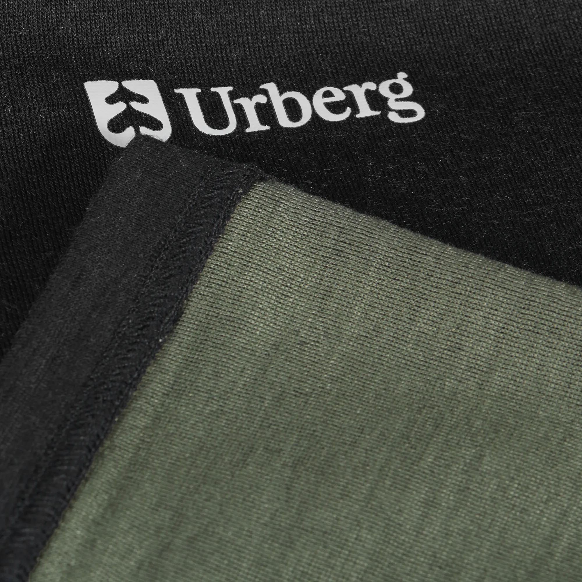 Urberg Selje Merino-Bamboo Tube Black/Green | Buy Urberg Selje Merino-Bamboo Tube Black/Green here | Outnorth