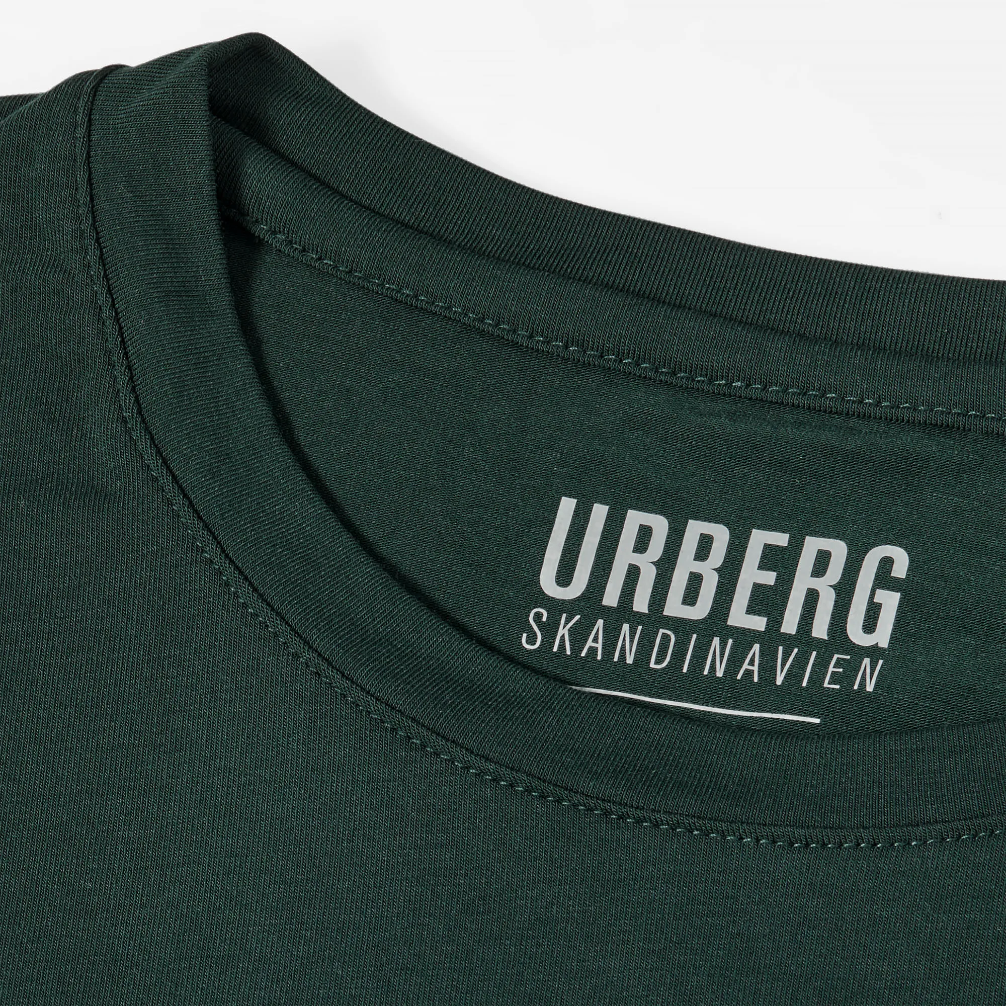 Urberg Vidsel Bamboo T-shirt Men&#x27;s (spring 2022) Pine Grove | Buy Urberg Vidsel Bamboo T-shirt Men&#x27;s (spring 2022) Pine Grove here | Outnorth