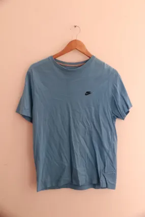 Vintage Nike Blue mens small tees