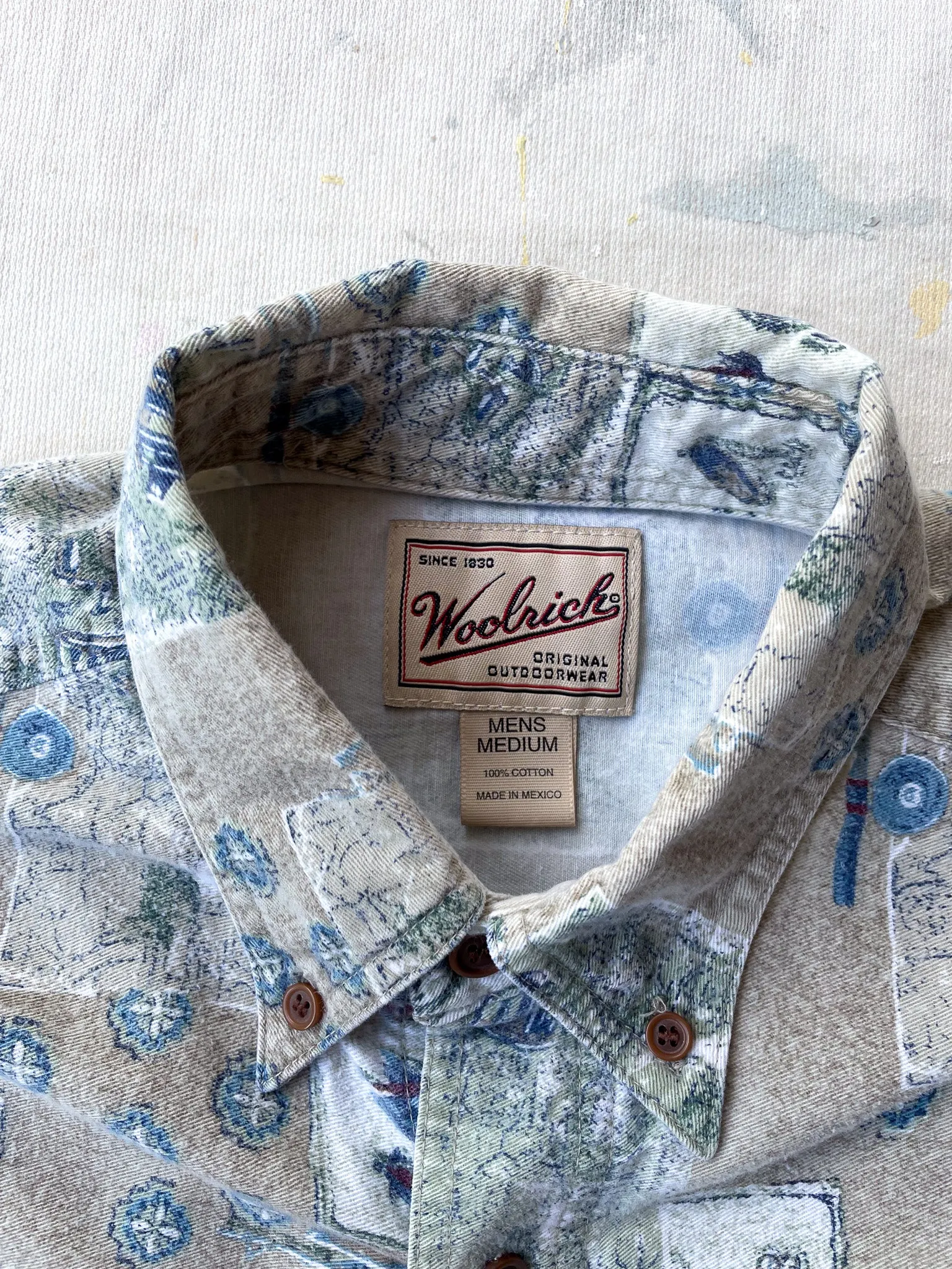 WOOLRICH BUTTON-DOWN ABSTRACT FISHING SHIRT—[M]